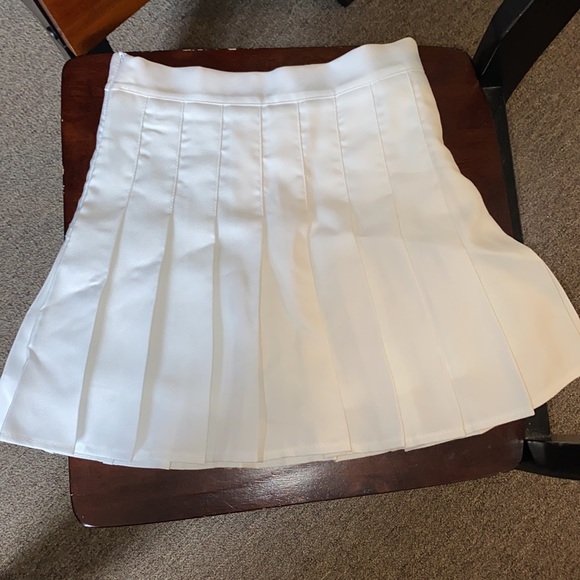 Tennis skirt - Picture 2 of 2